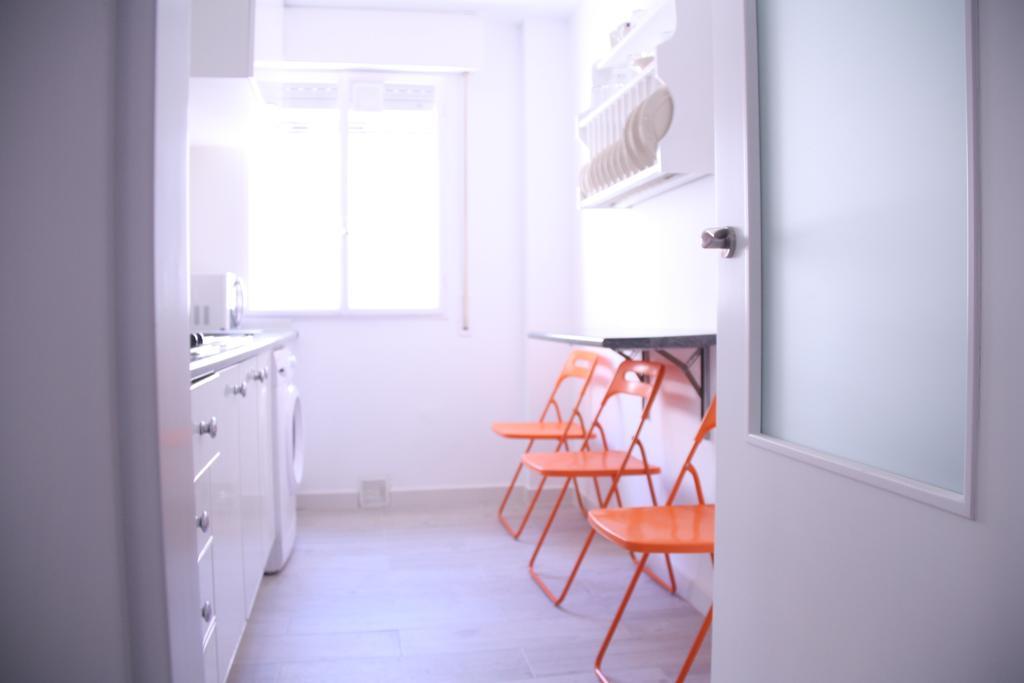 Apartamento Orange Triana Centro Seville Exterior photo